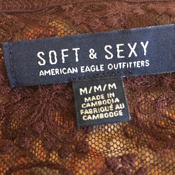 American Eagle Outfitters Soft and Sexy Longsleeve - Picture 2 of 4